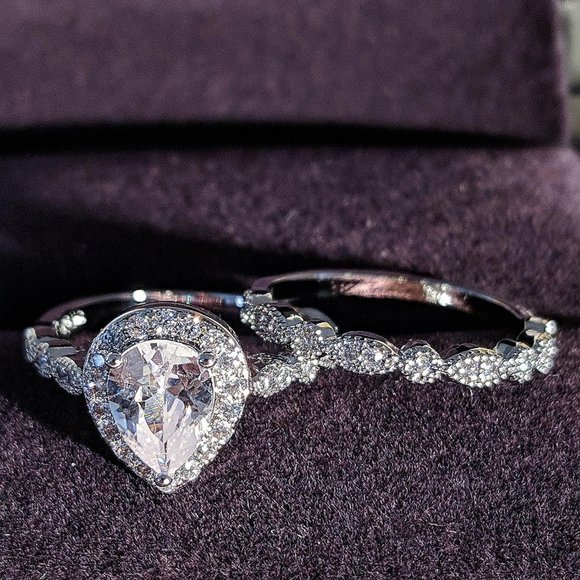 Jewelry - NEW Teardrop Halo Diamond Sterling Silver Ring Set